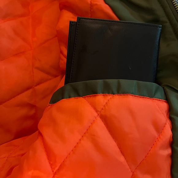 Men’s army green bomber jacket - Picture 8 of 10